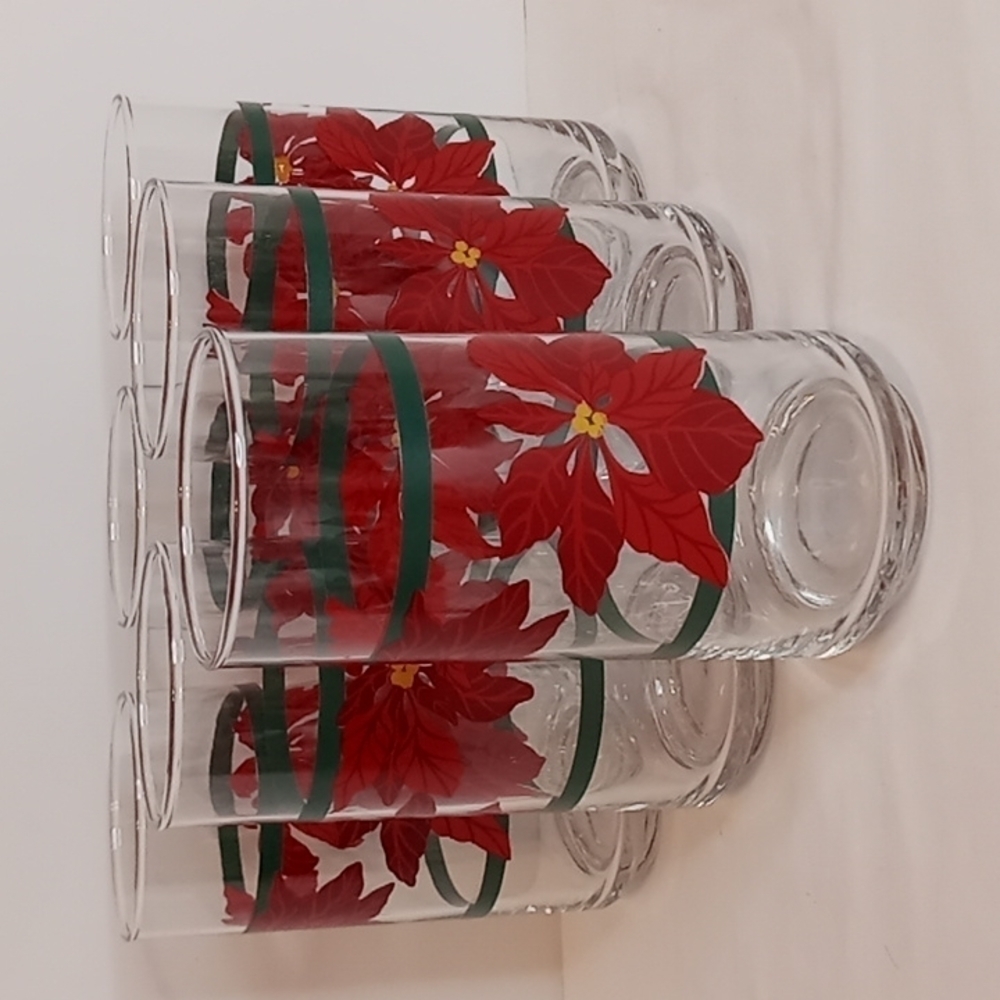 VINTAGE 6 Piece Holiday Christmas Clear Glass Tumblers W/ Poinsettia Scene